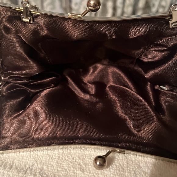 Beautiful Brownish/Gray Beaded Evening Bag - Picture 4 of 10